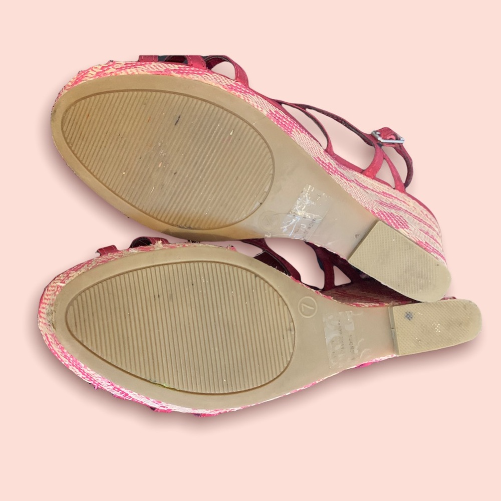 Pink Sandal Wedges Size 7 - Picture 9 of 9